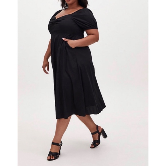 ๐ Black Poplin Puff Sleeve Midi Dress 1 1X 14 16 NWT Torrid New! - Picture 2 of 5